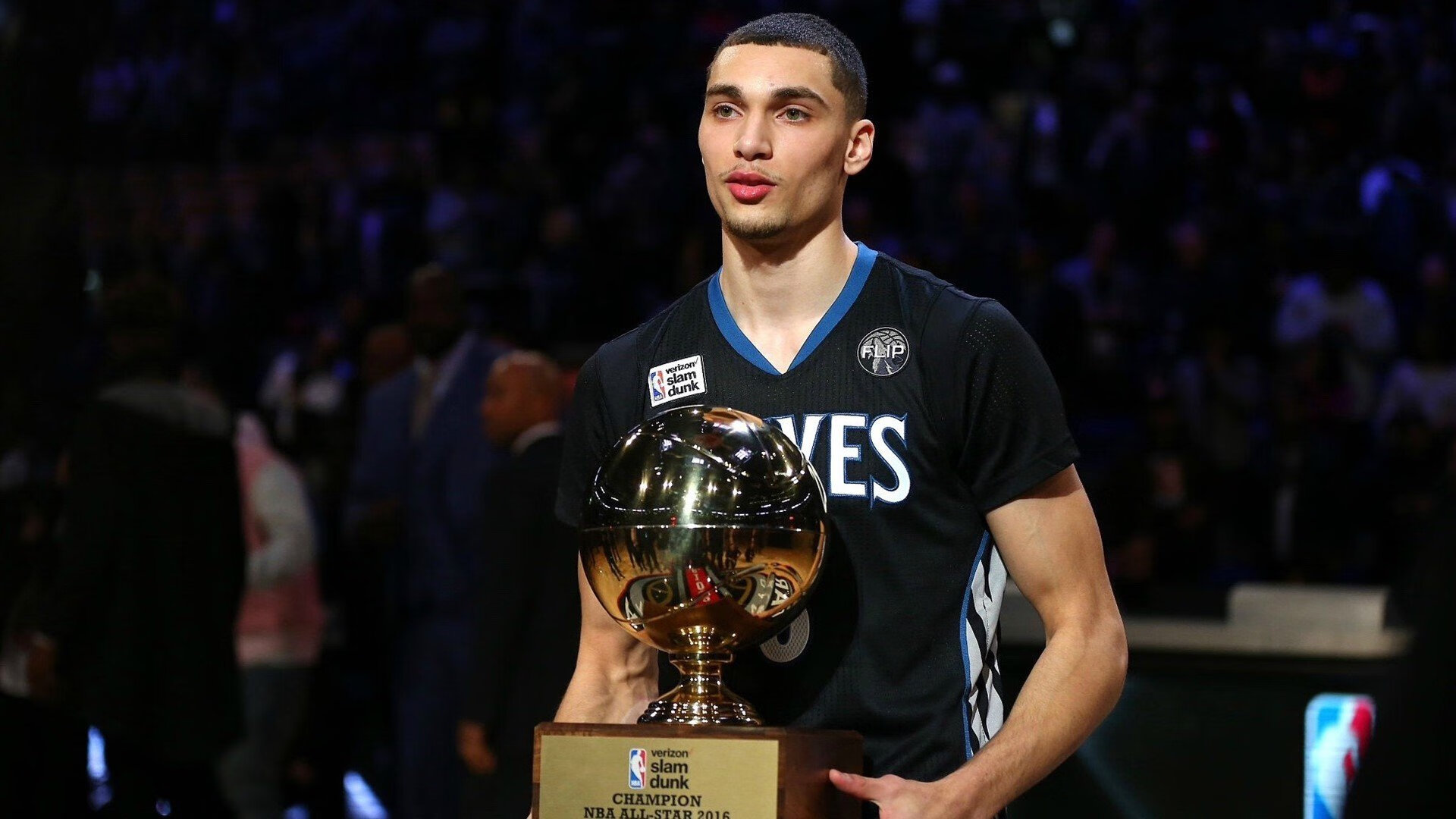 波兰男篮在欧洲锦标赛中夺冠,夺得历史性第一金